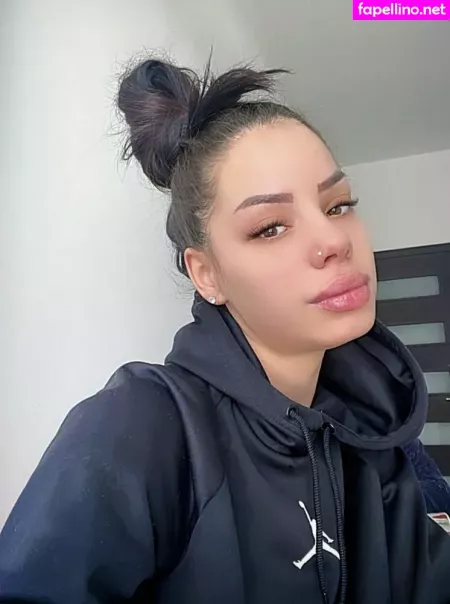 Patrisia Grebelnaia OnlyFans Thumbnail #4disGxb0pQ