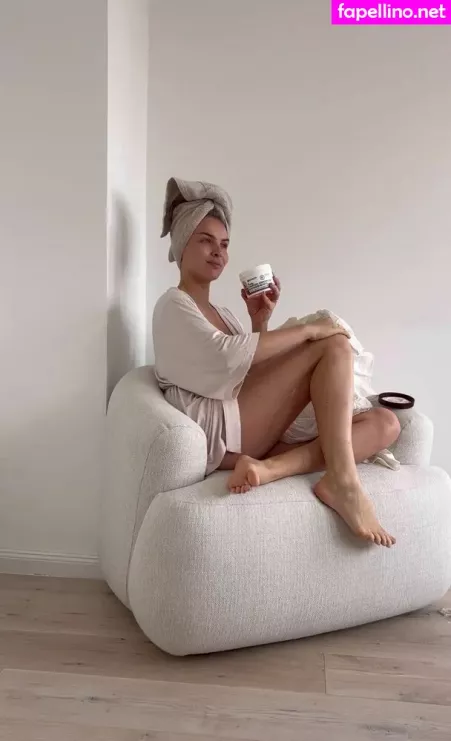 Patrizia Palme OnlyFans Thumbnail #J0amC9qxoA