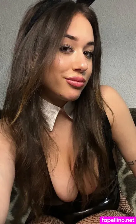 Patty 04 OnlyFans Thumbnail #aECO7yfv63