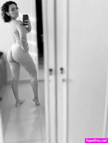 Paty Feet Patricia OnlyFans Thumbnail #0bGBo7XVQD