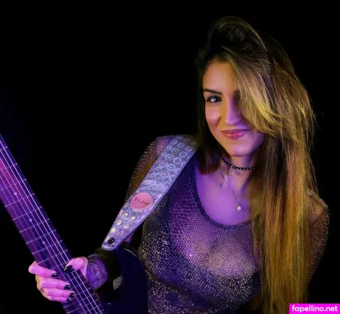 Paula Carregosa OnlyFans Thumbnail #9f79KSkBRa