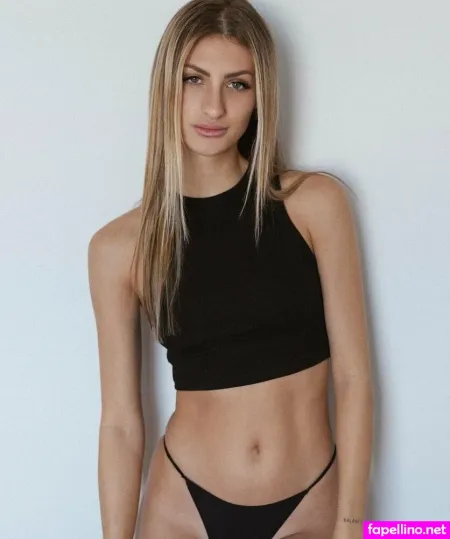 Paula Curras OnlyFans Thumbnail #xgMN3KoSNo