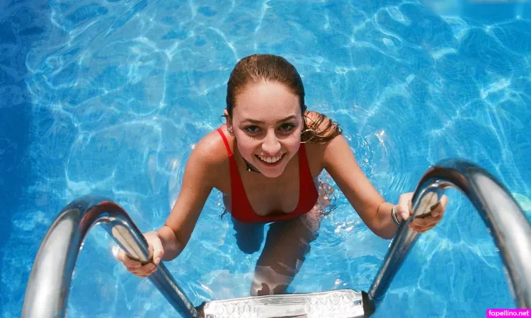 Paula Diez OnlyFans Thumbnail #ELb8OX3zCL