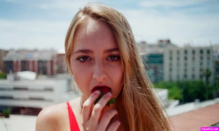 Paula Diez OnlyFans Thumbnail #gvj12YeumU
