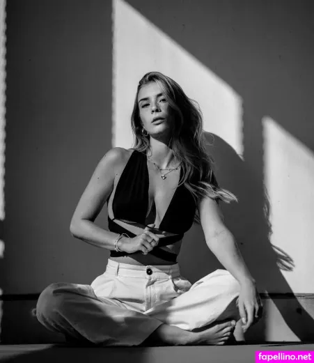 Paula Doeringer OnlyFans Thumbnail #XElHwwXjoi