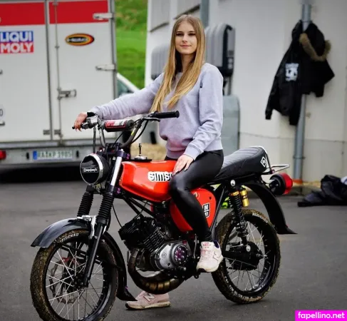 Paula Fhm OnlyFans Thumbnail #S2qW4VUZBT