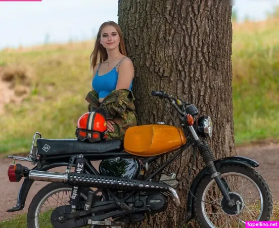 Paula Fhm OnlyFans Thumbnail #jNcLf4fkrH