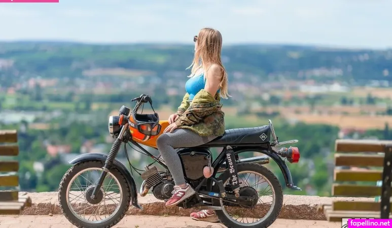 Paula Fhm OnlyFans Thumbnail #qdcM1g1zUe