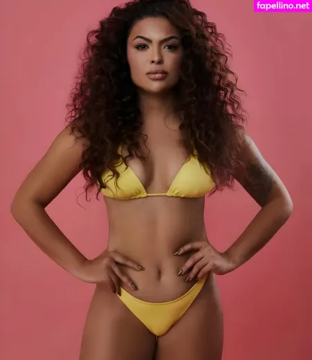 Paula Freitas OnlyFans Thumbnail #IaTEgQbsnG