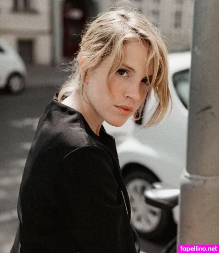 Paula Kalenberg OnlyFans Thumbnail #ihRxwg0faE
