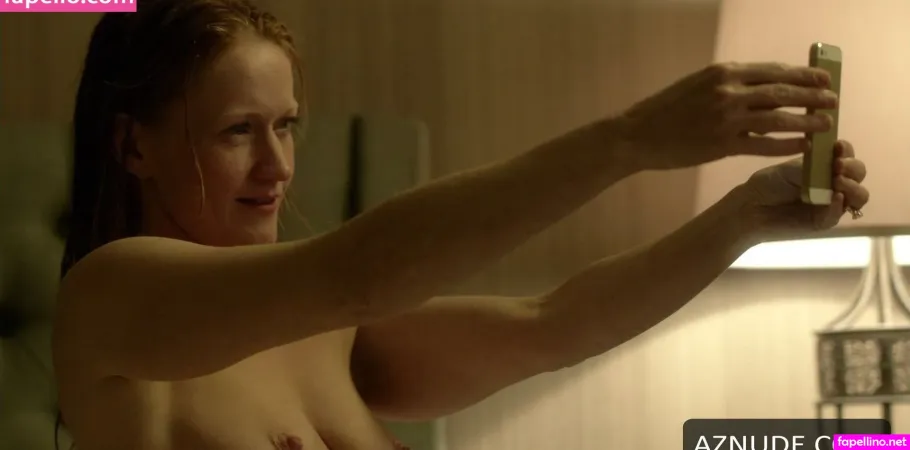 Paula Malcomson Main Profile Photo
