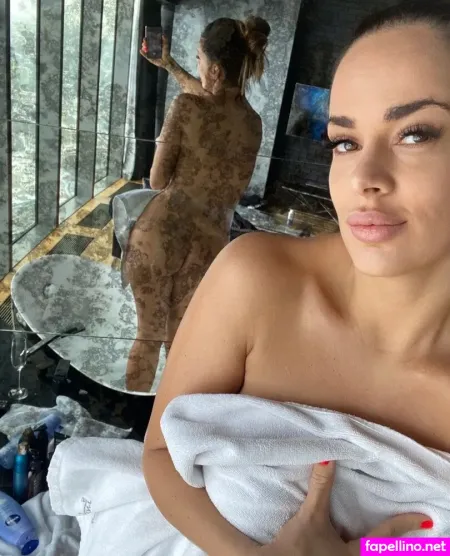 Paula Marciniak 4 OnlyFans Thumbnail #JkL0Qwib5V