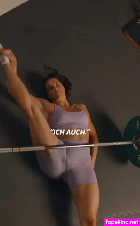 Paula On Hands OnlyFans Thumbnail #aLHBENDLBu