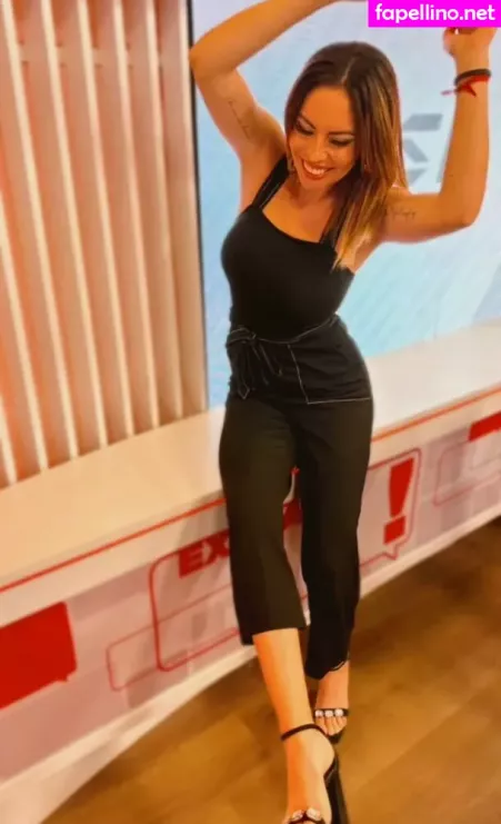 Paula Ottoboni OnlyFans Thumbnail #4dkeOiijj1