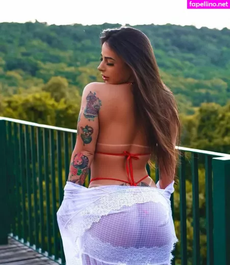 Paula Steil OnlyFans Thumbnail #8BB8TjzEsE