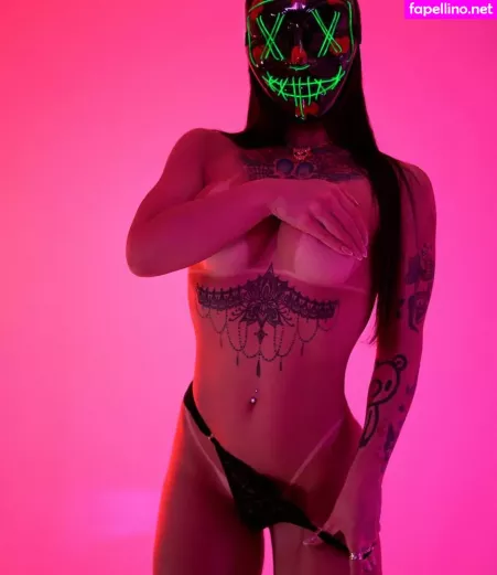 Paula Steil OnlyFans Thumbnail #olohmCqFLo