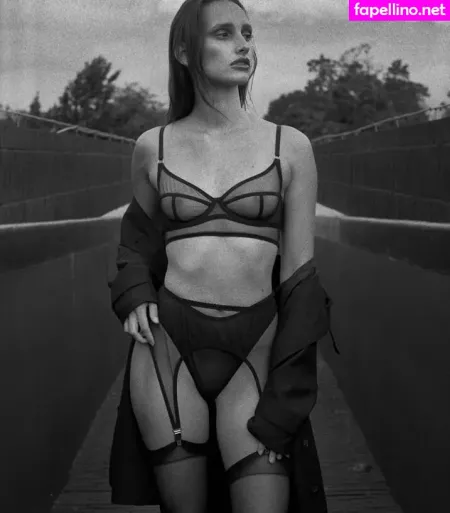 Paula Szenejko OnlyFans Thumbnail #vBzXM8Ustz