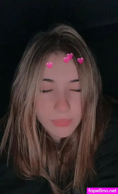 Paulaaapp 1 OnlyFans Thumbnail #VaFsBARlQ7