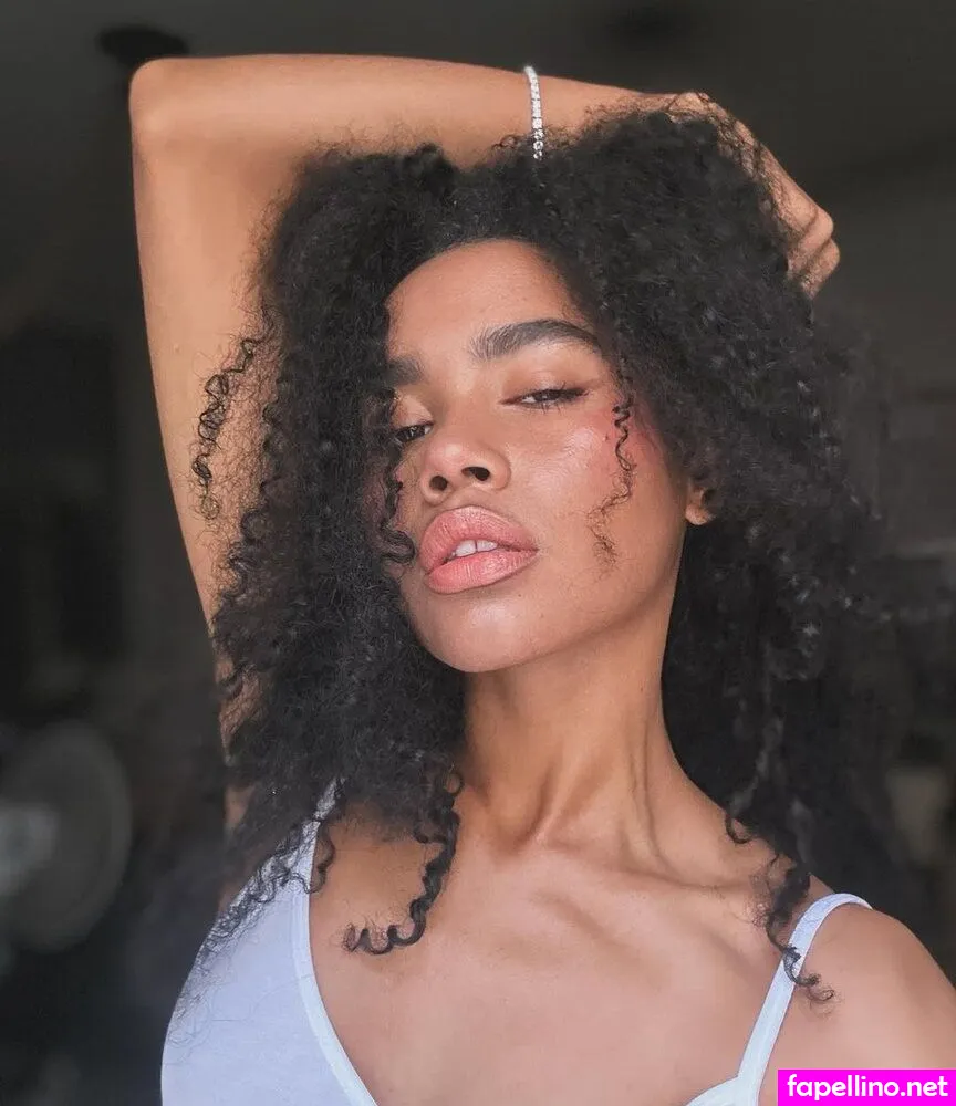 jhuliana_100, paulacora100 Nude Leaked OnlyFans Photo #EDuUUDg9Pl