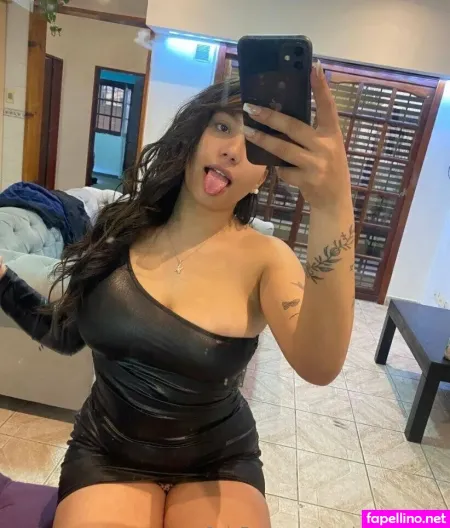 Paularestrepo1 OnlyFans Thumbnail #5YpyNqfPxw