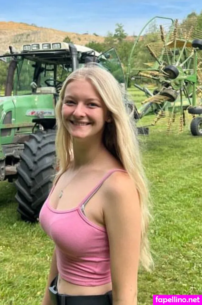 paulas_landleben Nude Leaked OnlyFans Photo #oCAG4HvplX