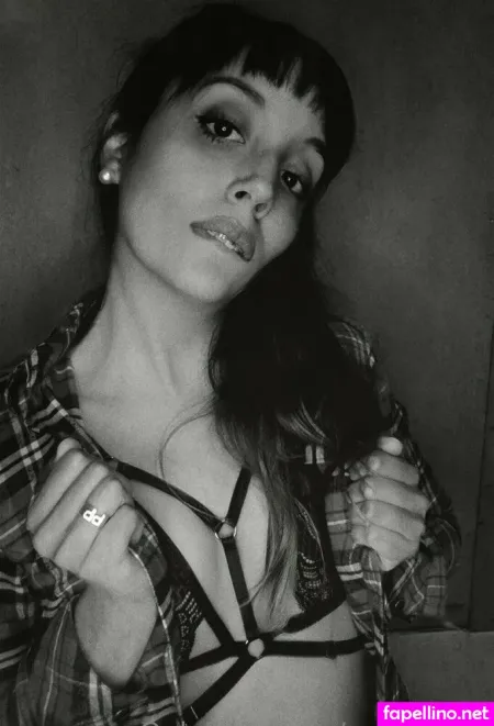 Pauliiwres OnlyFans Thumbnail #OiitEx2K8R