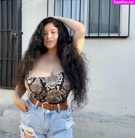 Paulina Davila OnlyFans Thumbnail #NpS9NhBN7x