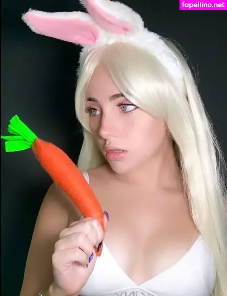 Paulina Gomez Ojeda OnlyFans Thumbnail #5qT9n6Jkze
