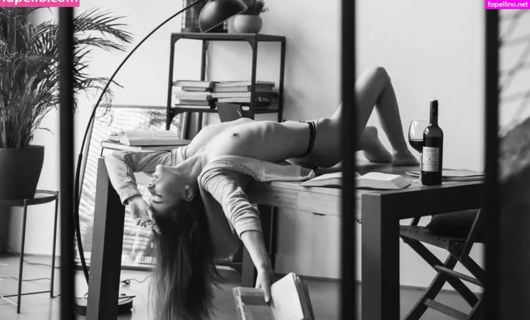 Paulina Pastuszczak OnlyFans Thumbnail #LmAtWrvaum