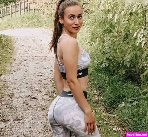Paulina Wallner OnlyFans Thumbnail #32wcBeAYqx