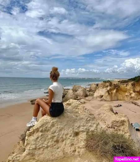 Pauline Angert OnlyFans Thumbnail #DguuufXXVh