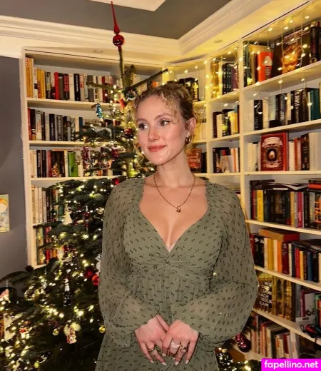 Pauline Angert OnlyFans Thumbnail #or4hmdn2wo