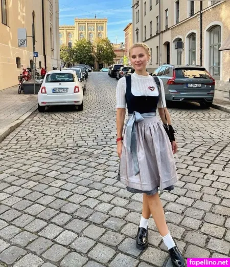 Pauline Angert OnlyFans Thumbnail #rIyxLEtZRj