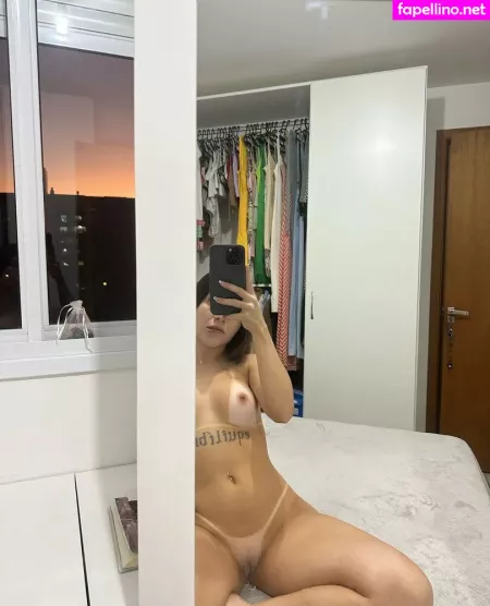 Pauline Ribeiro OnlyFans Thumbnail #614MEtMll3