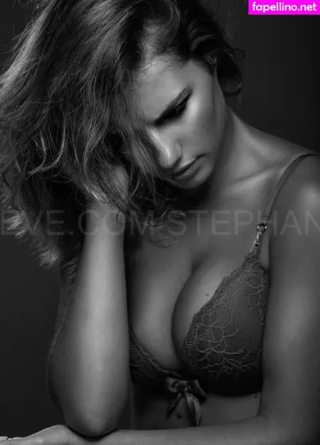 Pauline Santamaria OnlyFans Thumbnail #AvnTV4eHpe