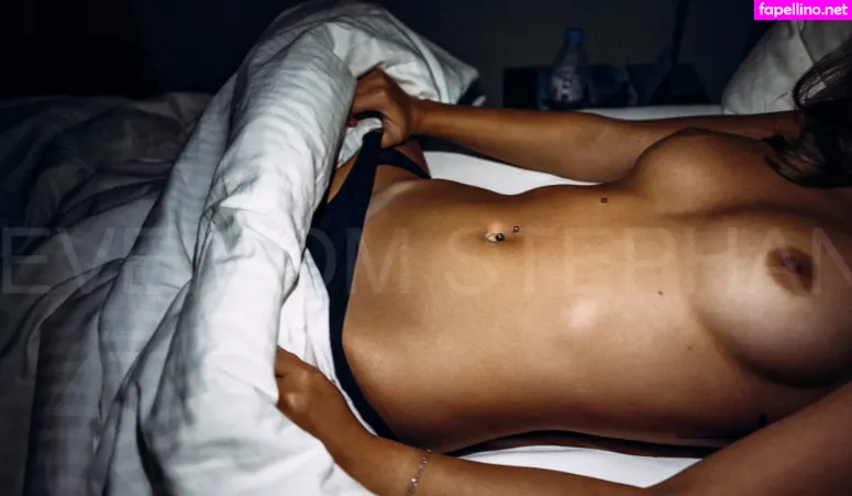 Pauline Santamaria OnlyFans Thumbnail #OFDLngVQhU