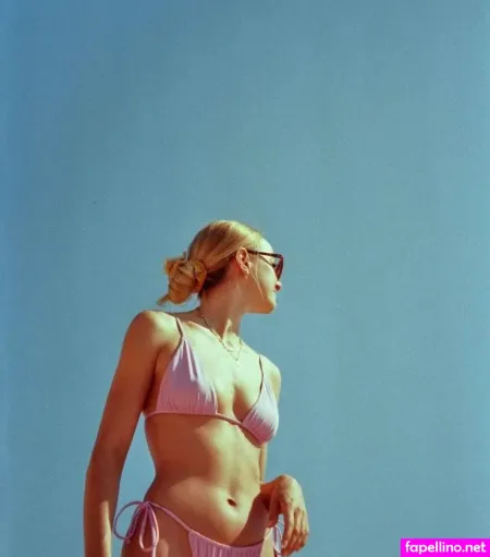 Pauline Schirmer OnlyFans Thumbnail #UVHam0JRl5