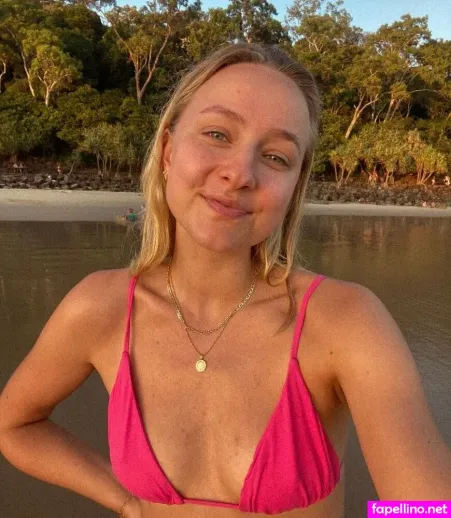 Pauline Schirmer OnlyFans Thumbnail #XJG9MKEhsA