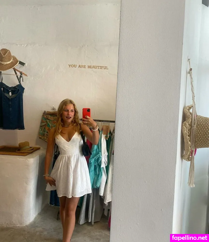 pauline.gck Nude Leaked OnlyFans Photo #B7ARhRGZad