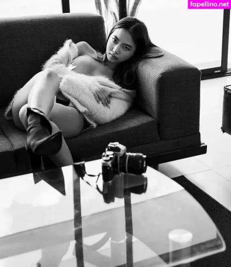 Paulinelee OnlyFans Thumbnail #CM1y3H9x9i