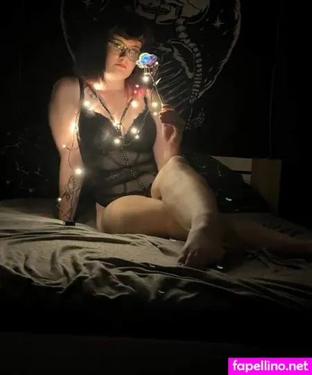 Paulinex964 OnlyFans Thumbnail #5xhMq0Xnyg