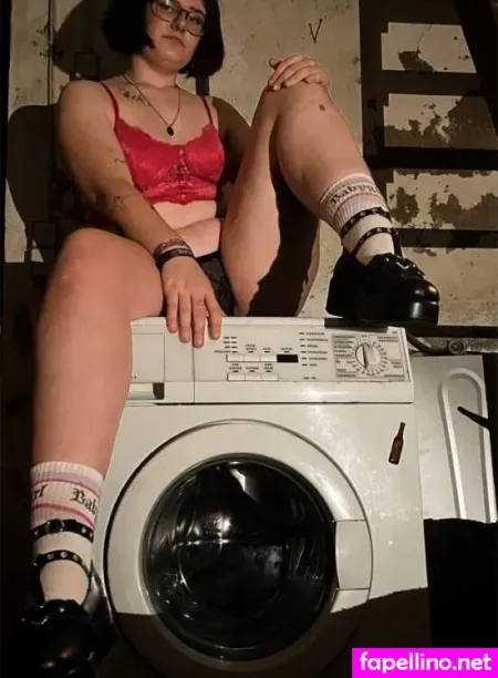 Paulinex964 OnlyFans Thumbnail #XjawsLC8dx