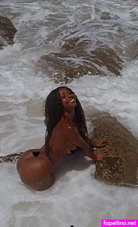 Paulinhapadase OnlyFans Thumbnail #n4kEJamc99
