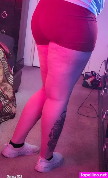 Pawgchamp6920 1 OnlyFans Thumbnail #k6ZDILcjMk