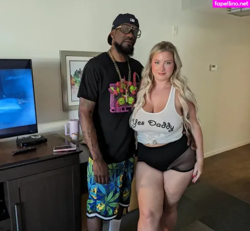 Pawgdownthestreet121 OnlyFans Thumbnail #wzLUu8g0pA