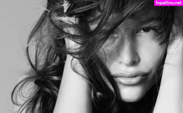 Paz De La Huerta OnlyFans Thumbnail #m7wAoQfKHC