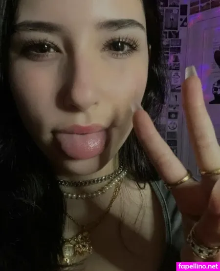 Pea Asmr OnlyFans Thumbnail #9RXAZxLWiy