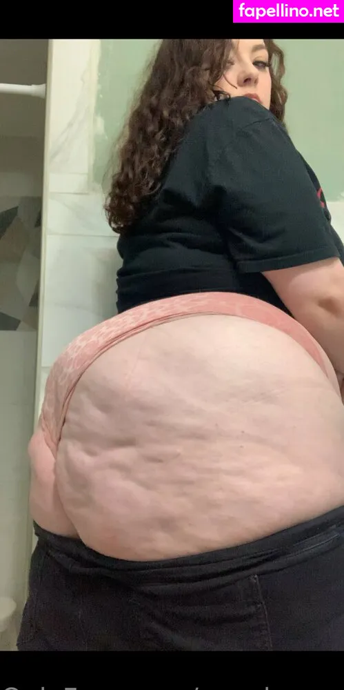 peacchyqueenn, pitchyqueenn Nude Leaked OnlyFans Photo #qhxpxi8nQ1