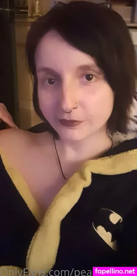 Peacelily1993 OnlyFans Thumbnail #Tc0DPdGaaY