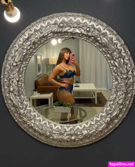 Peach Free OnlyFans Thumbnail #0exOi0i6s5